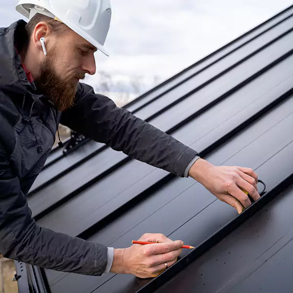Why Sun Prairie Property Owners Choose Sun Prairie Roofing Pro for Tin Roof Repair service?
